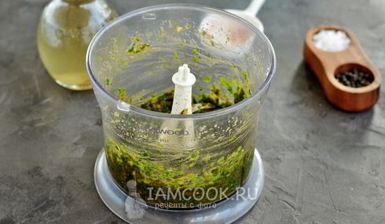 аджика с кинзой