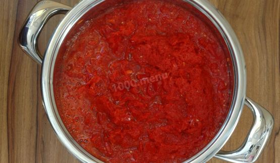 аджика с яблоками и помидорами