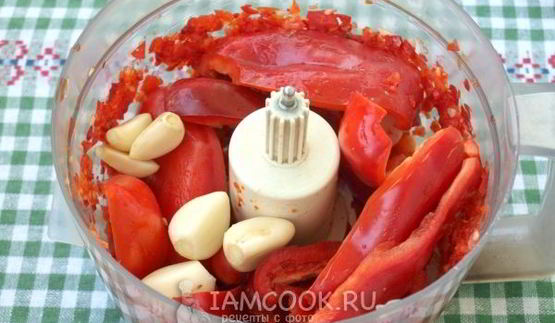 аджика сырая из красного перца