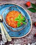 Острая аджика из кабачков