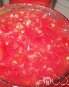 Сырая аджика с хреном