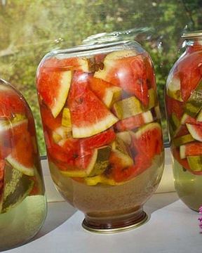 Арбузы в 3 литровых банках на зиму