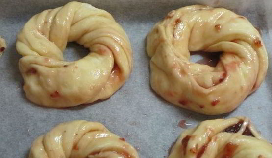 булочки с джемом