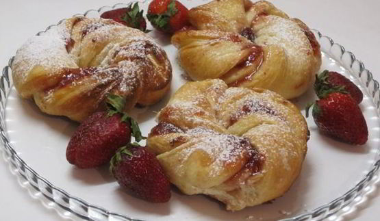 булочки с джемом