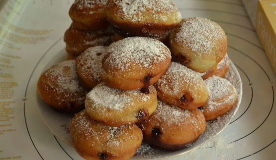 донаты с малиновым джемом