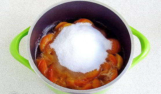 джем из абрикосов в яблочном соке