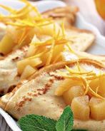 Французские блинчики с джемом и сыром