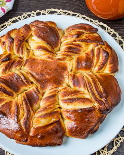 Рецепт крученой булки с абрикосовым джемом
