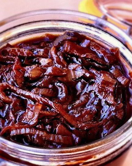 Рецепт лукового джема с пивом и шоколадом