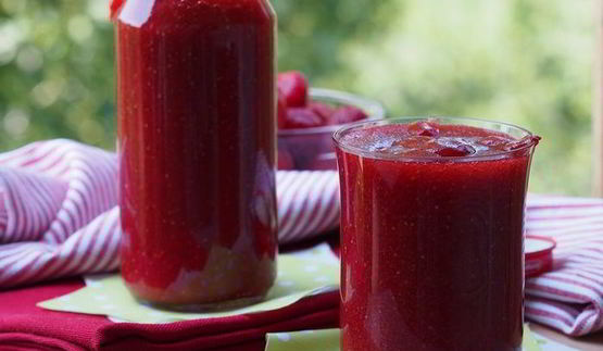 натуральный джем из клубники