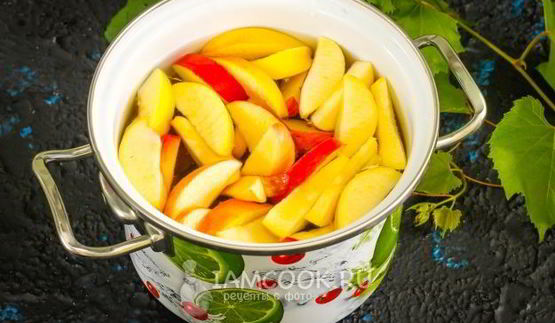 компот из винограда и яблок на зиму