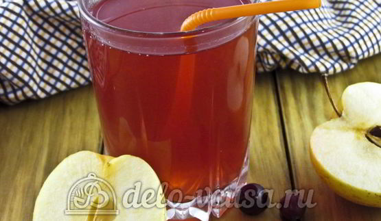 компот из яблок и черной смородины