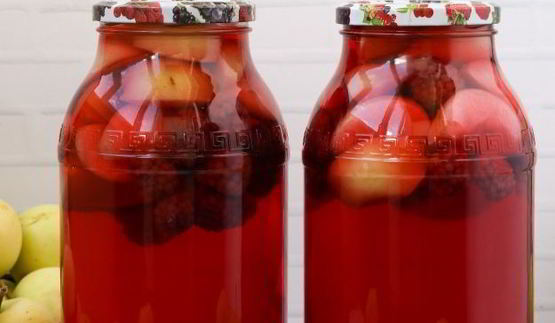 компот из яблок и ежевики на зиму