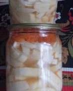 Консервированная редька с морковью на зиму