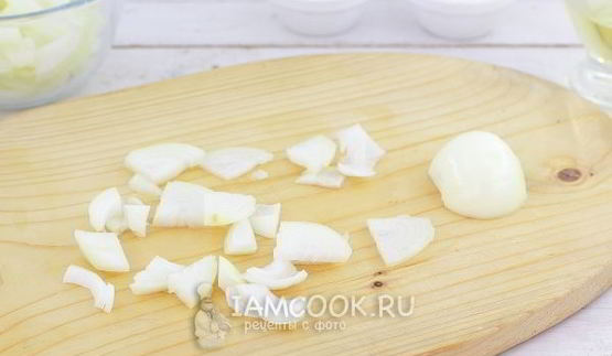 лечо с баклажанами, помидорами и перцем