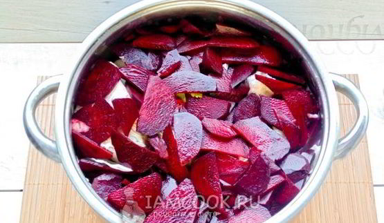 капуста по-грузински со свеклой