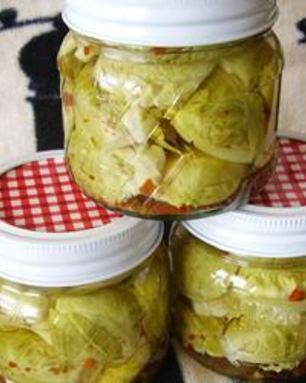 Маринованная брюссельская капуста