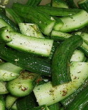 Маринованные огурцы в собственном соку