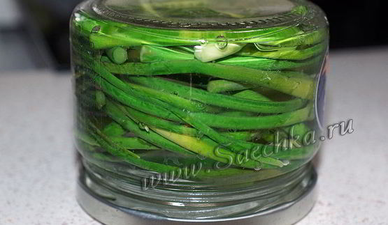маринованные стрелки чеснока