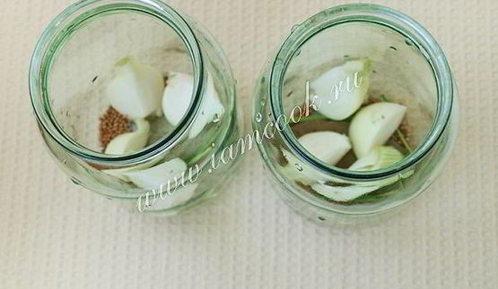 огурцы маринованные с карри