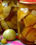 Острые зеленые помидоры на зиму