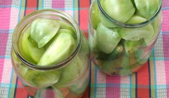 острые зеленые помидоры на зиму