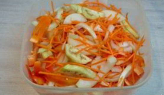 синенькие с морковкой квашеные