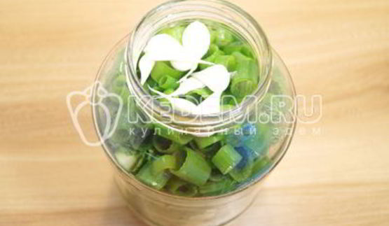 малосольные огурцы хрустящие