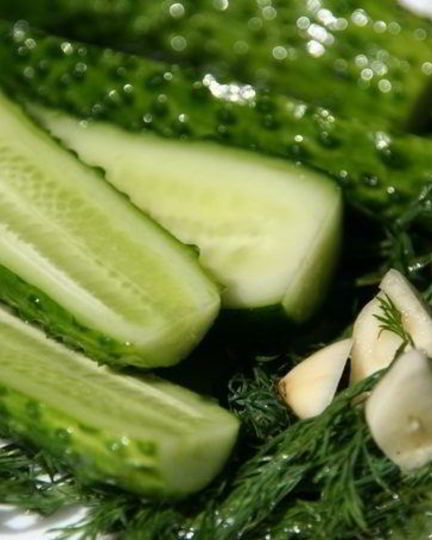 Рецепт малосольных огурцов на минеральной воде