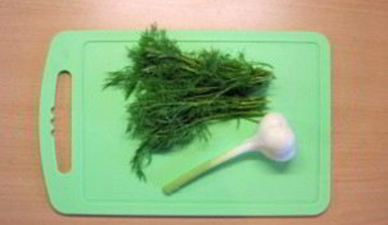 малосольные огурцы в пакете