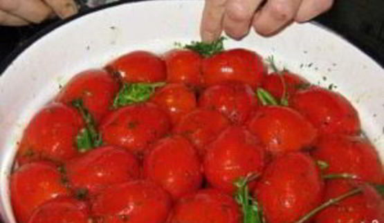малосольные помидоры