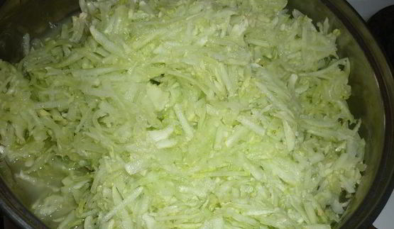 огурчики ядреные, малосольные в собственном соку