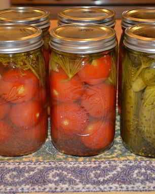 Помидоры консервированные