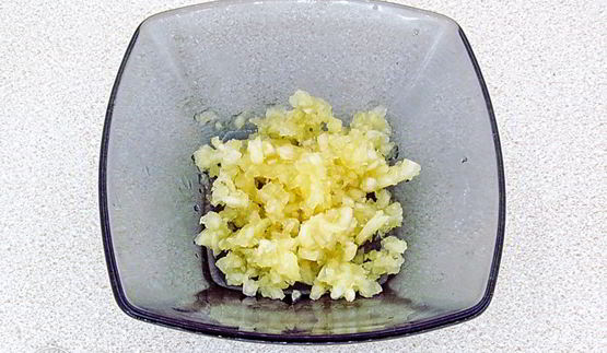 сало в луковой шелухе в мультиварке