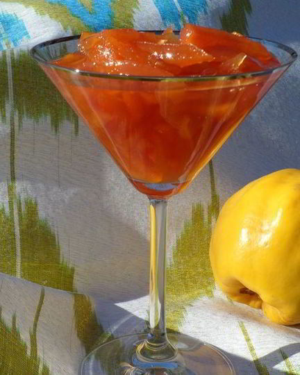 Рецепт айвового варенья в собственном соку