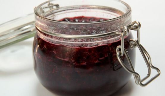 конфитюр из черной смородины