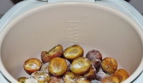 сливовое варенье в мультиварке