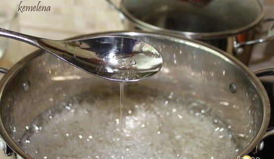 варенье из красно-желтой черешни с орехами