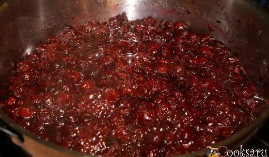 вишневое варенье с косточками на зиму