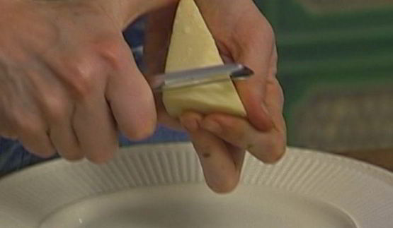 брускетта из цукини со шпинатом