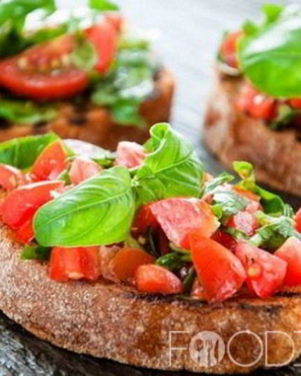 Рецепт брускетты с помидорами