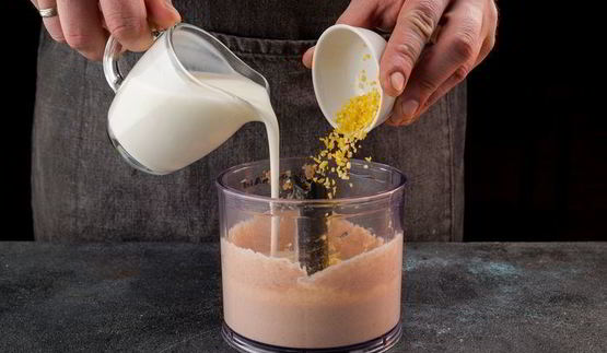 брускетты с крем-паштетом из тунца