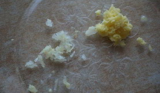 бургер с ананасом и соусом терияки