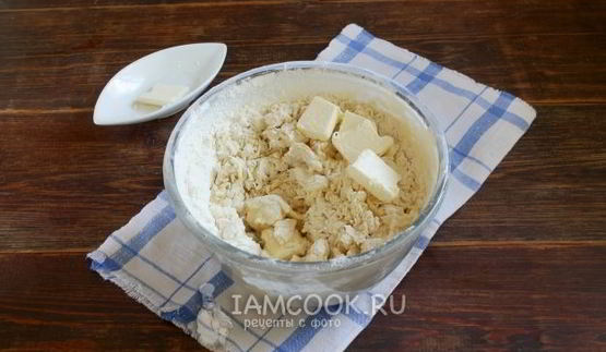 дрожжевые булочки с кунжутом для домашних бургеров