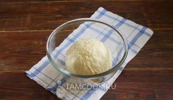 дрожжевые булочки с кунжутом для домашних бургеров