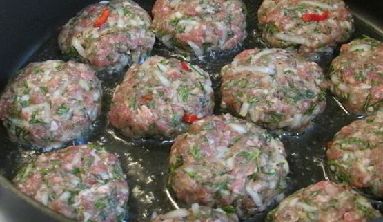 гамбургер в помидорке