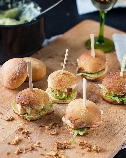 Рецепт мини-бургеров с семгой