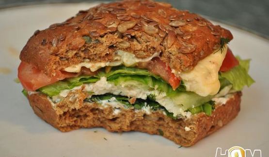 полезный бургер