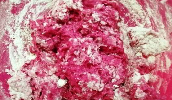 розовый бургер с нежнейшей котлетой