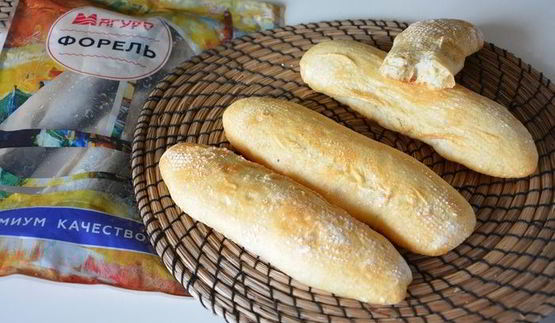 бутерброд с рыбой